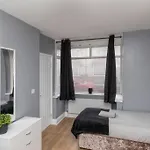 Town Centre Town House Free Wifi And Free On Street Parking Middlesbrough